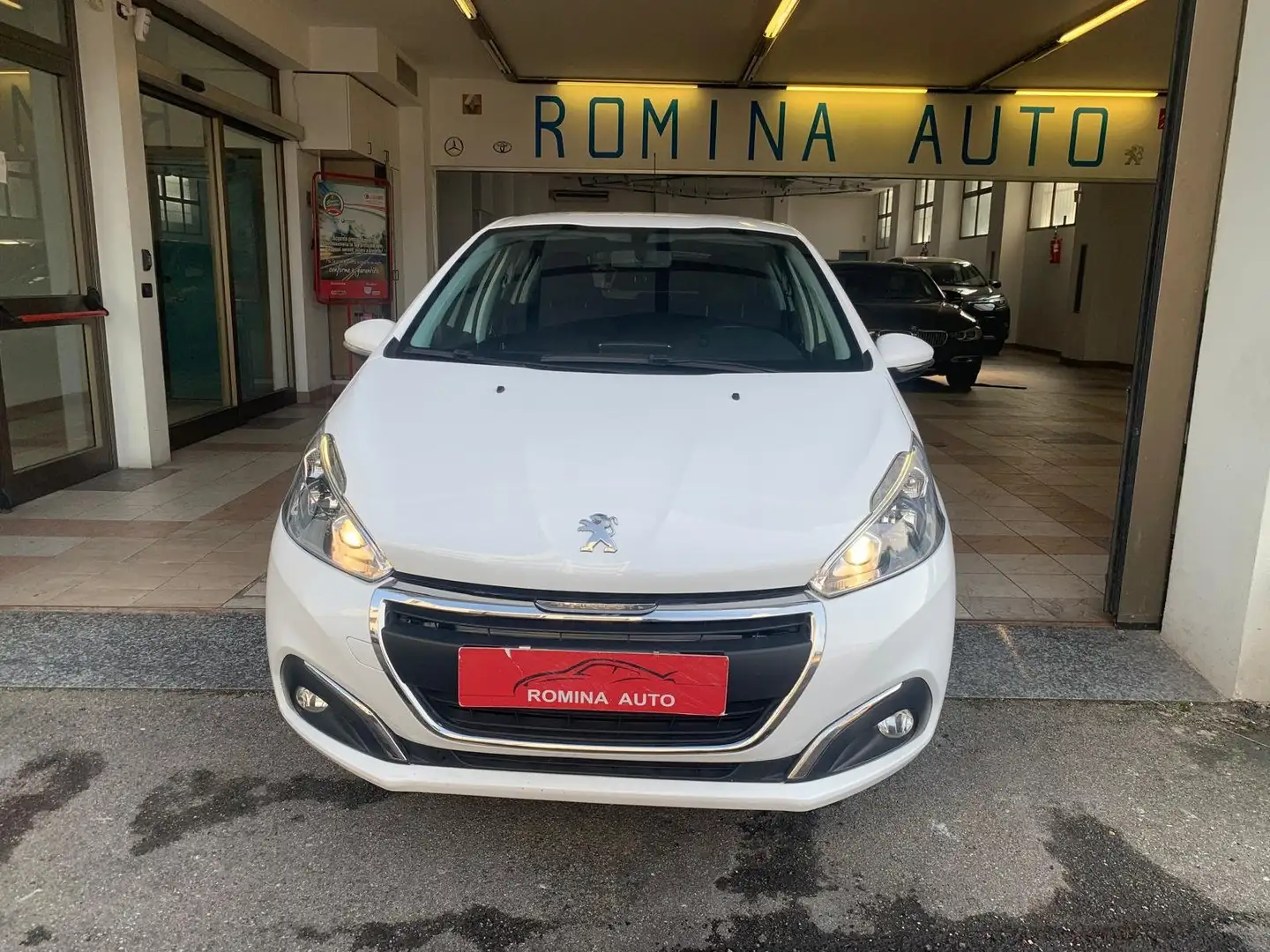 Peugeot 208 208 I 2015 5p 1.2 puretech Allure 82cv Blanc - 1