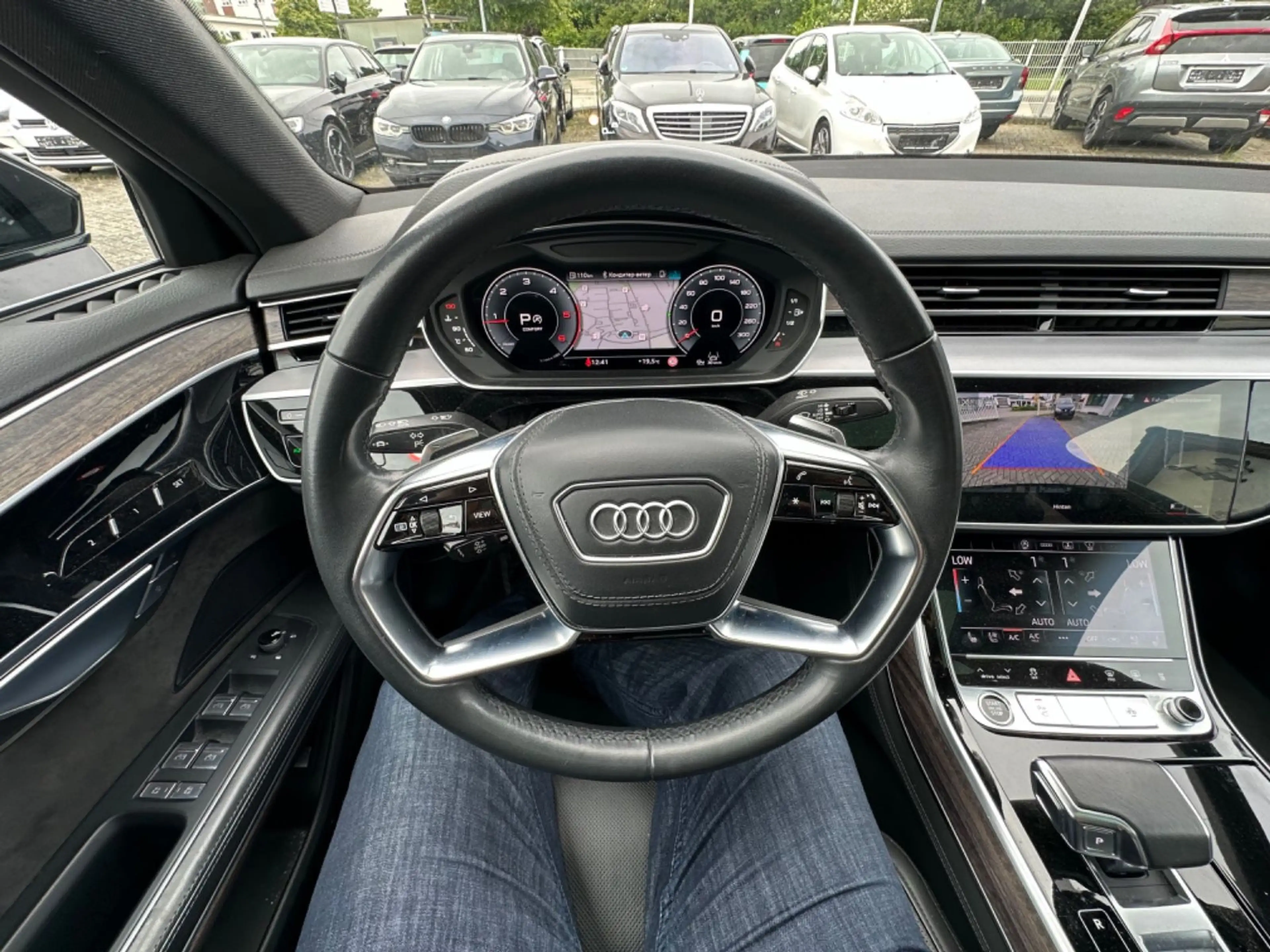 Audi A8 50 LANG Quattro VOLL MATRIX ACC PANO LEDER — photo 8