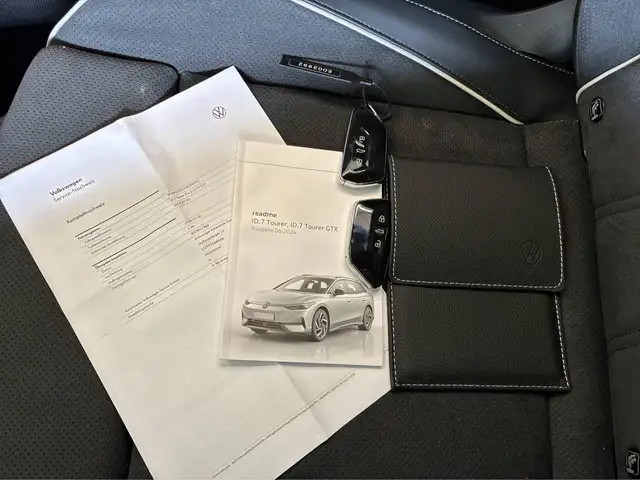 Volkswagen Id.7 view 5