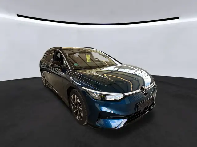 Volkswagen Id.7 view 2