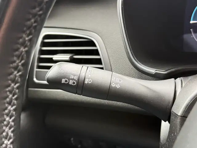 Renault Megane E-Tech view 23