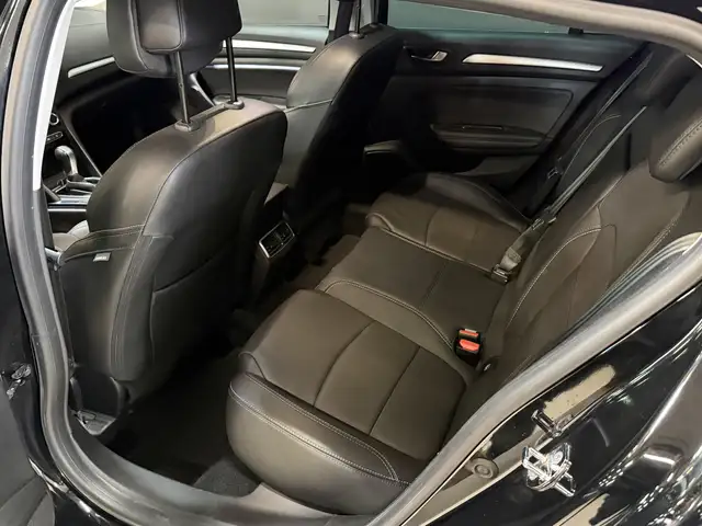 Renault Megane E-Tech view 10