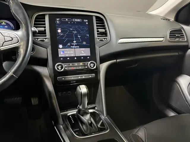 Renault Megane E-Tech view 18