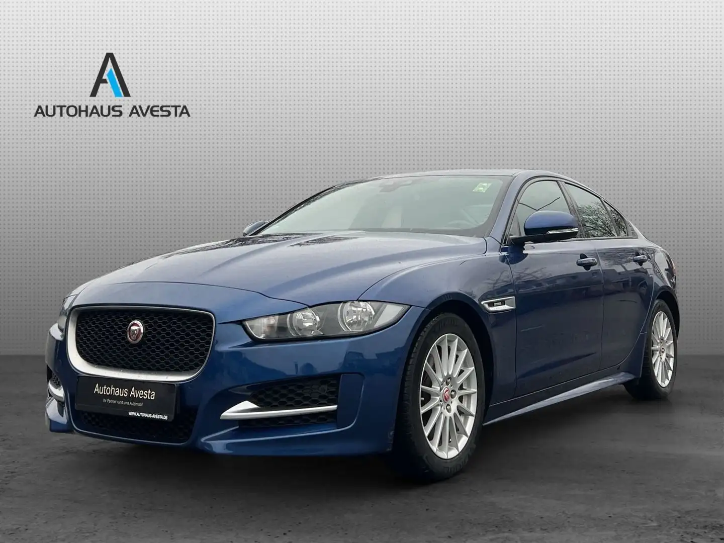 Jaguar XE 2.0 d / R-Sport / 1.H / NUR. 89.tKM/ GARANTIE Bleu - 1