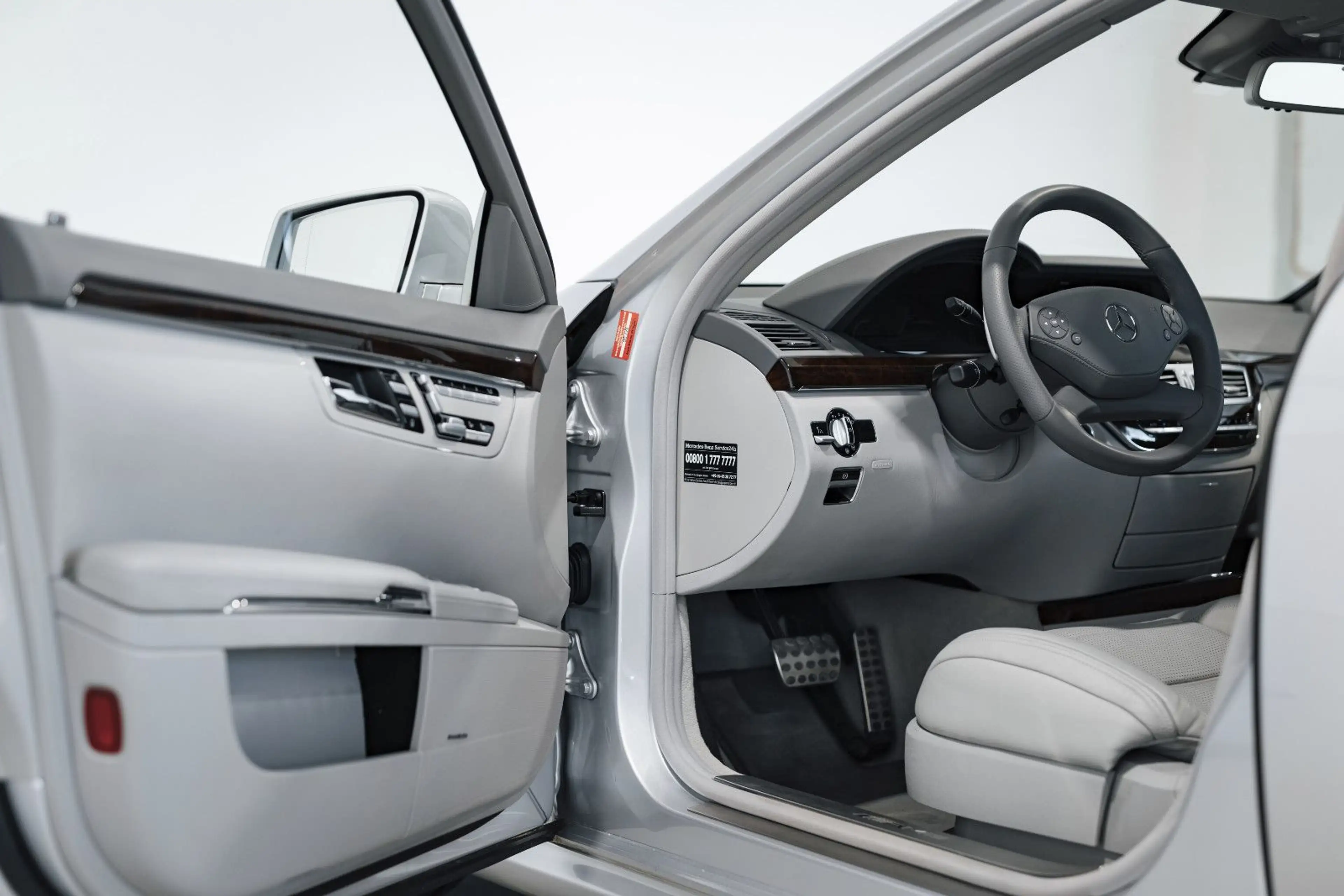 Mercedes-Benz S 63 AMG — photo 11