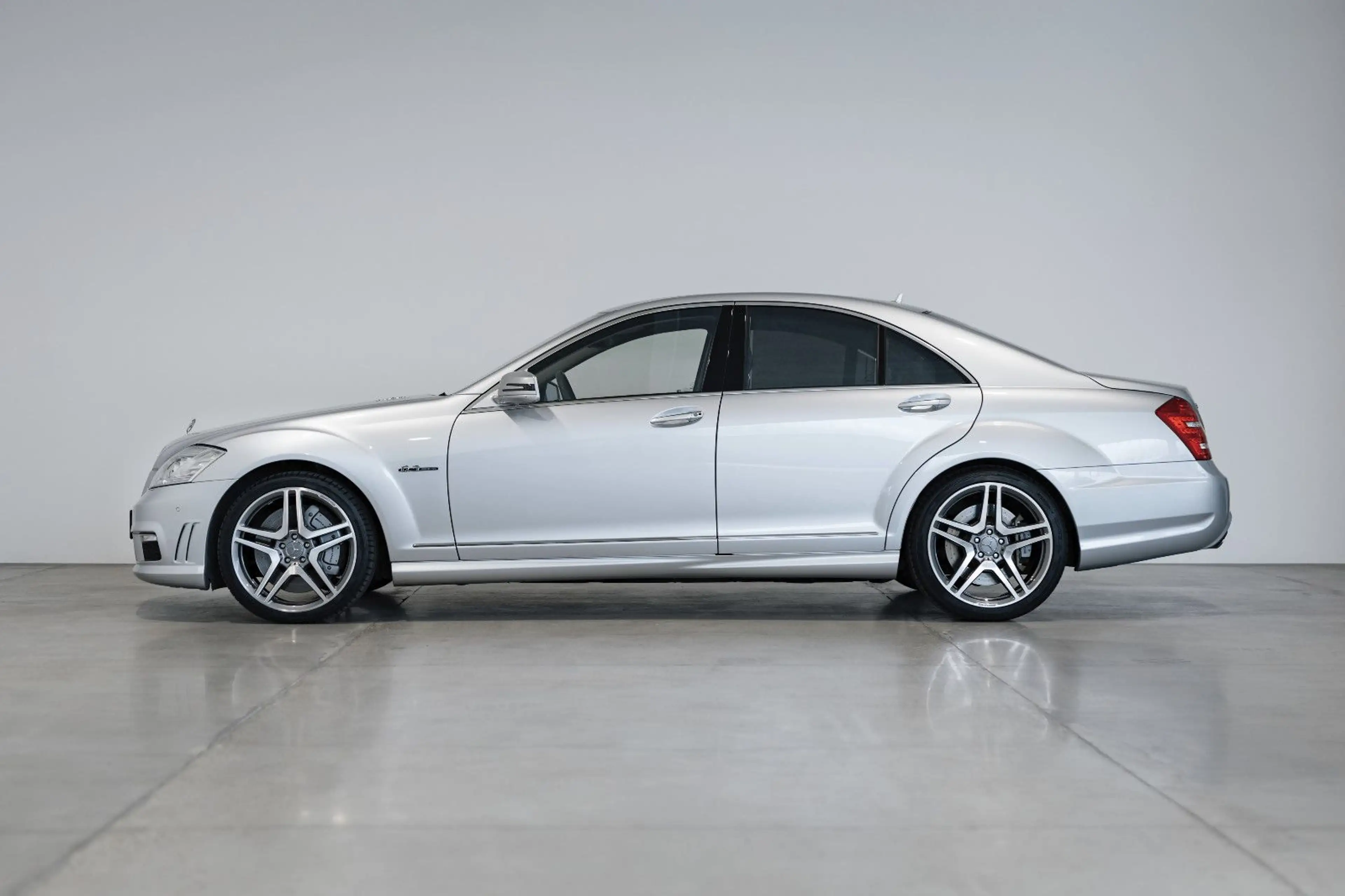 Mercedes-Benz S 63 AMG — photo 6