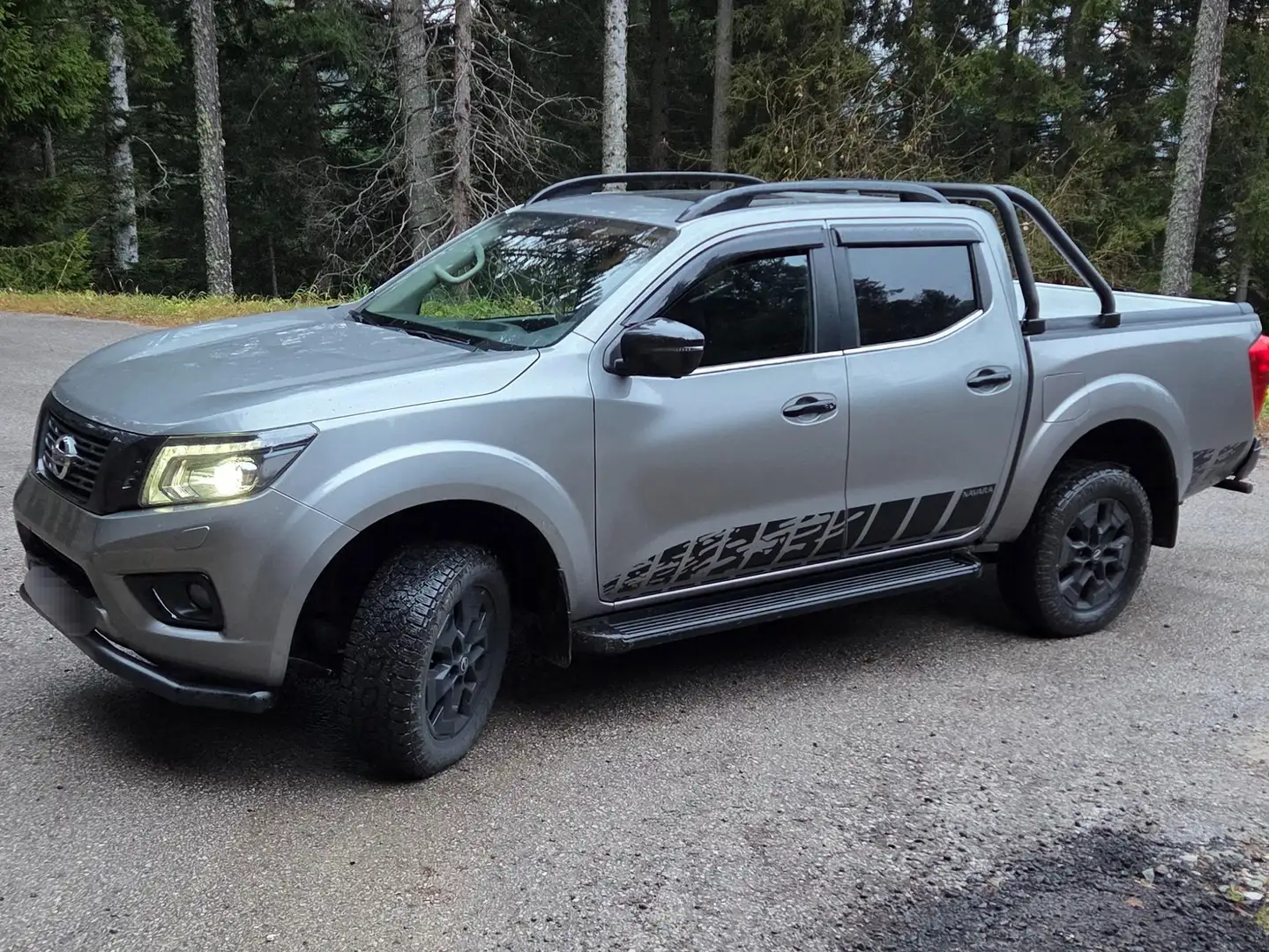 Nissan Navara Navara 2020 2.3 dci d.cab N-Guard 4wd 190cv my19 Grigio - 1