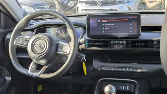Jeep Avenger view 7