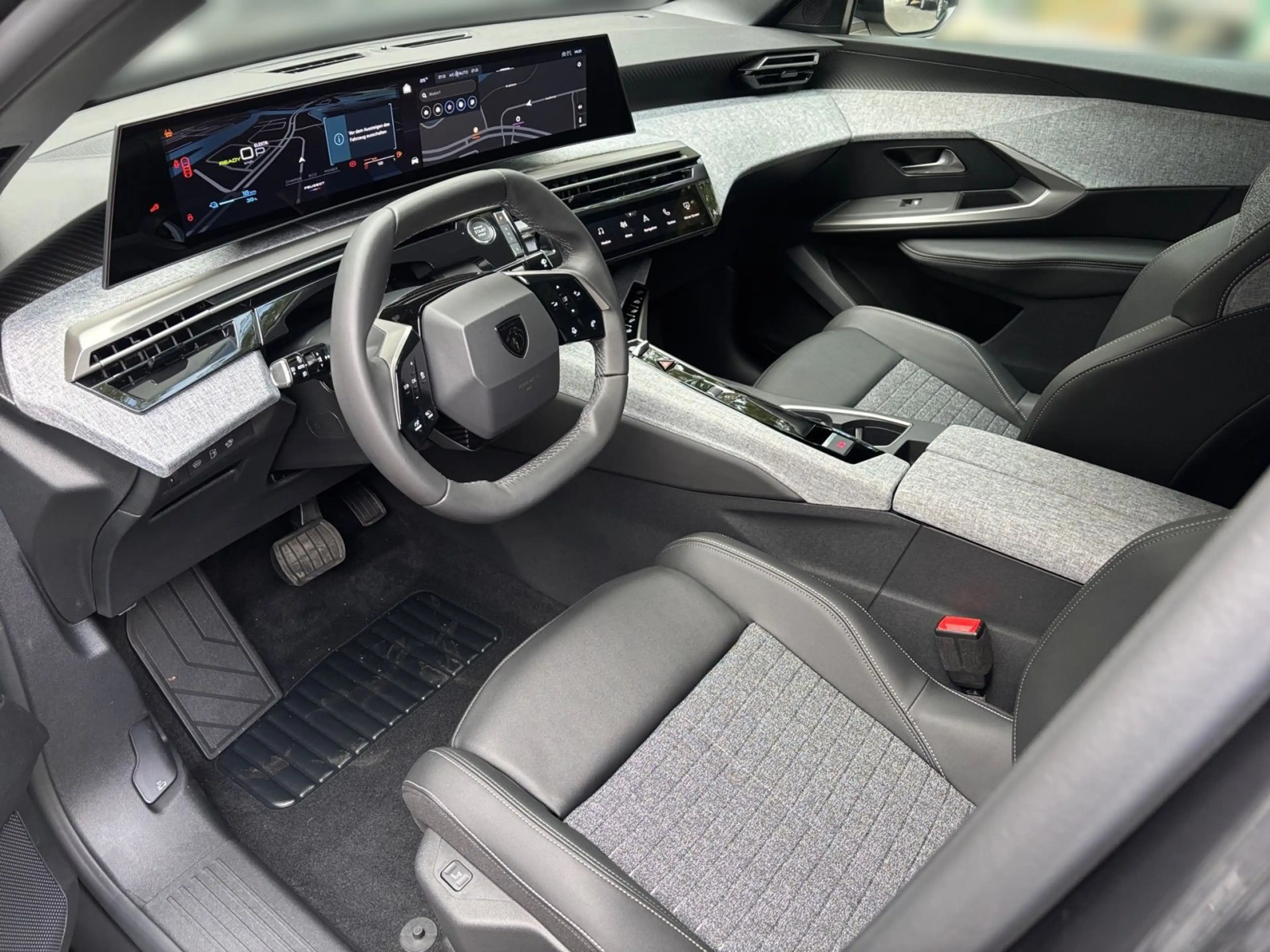 Peugeot 3008 Allure Plug-In Hybrid 195 e-DSC7 *Kamera*SH — photo 7