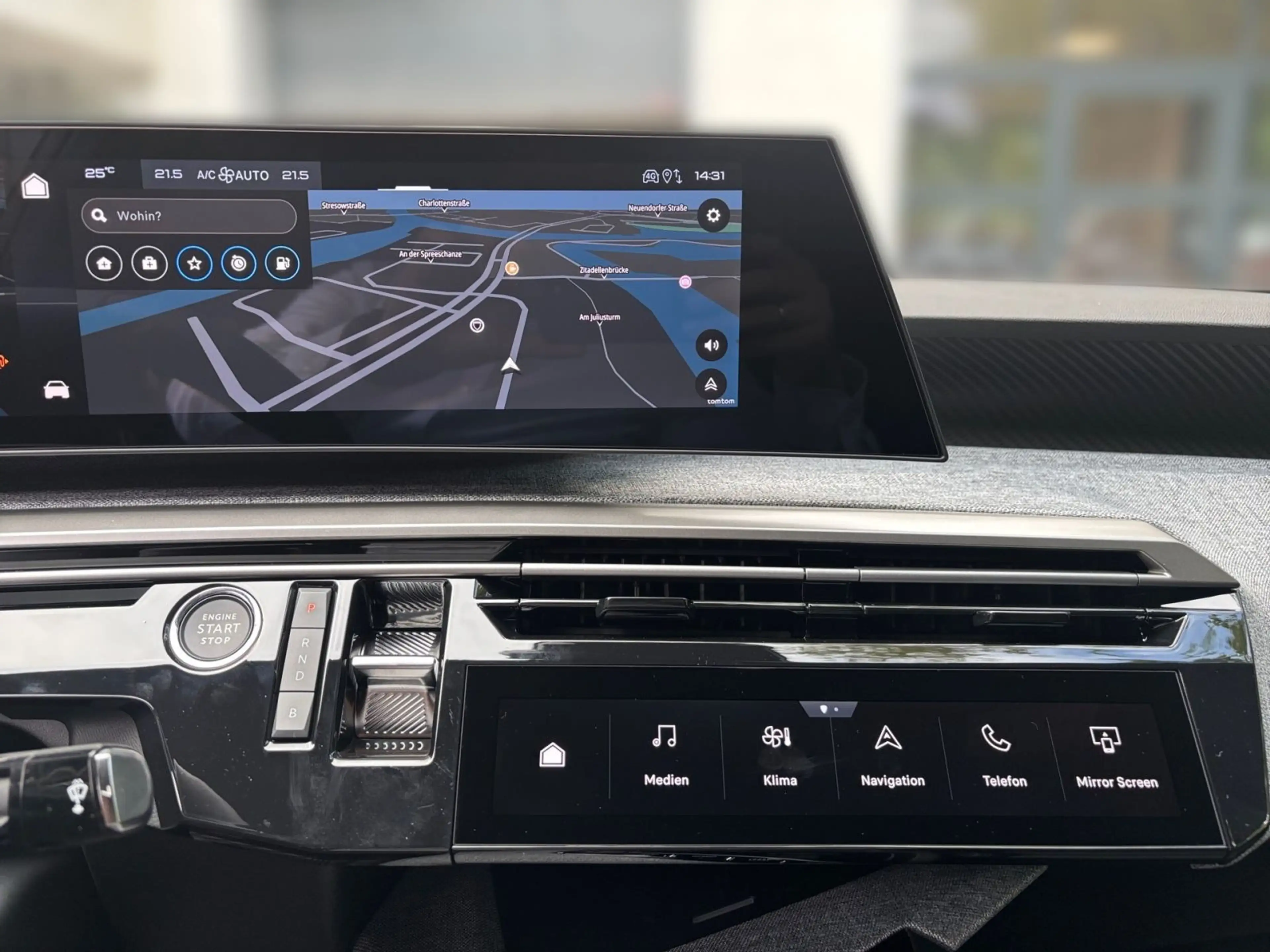 Peugeot 3008 Allure Plug-In Hybrid 195 e-DSC7 *Kamera*SH — photo 9