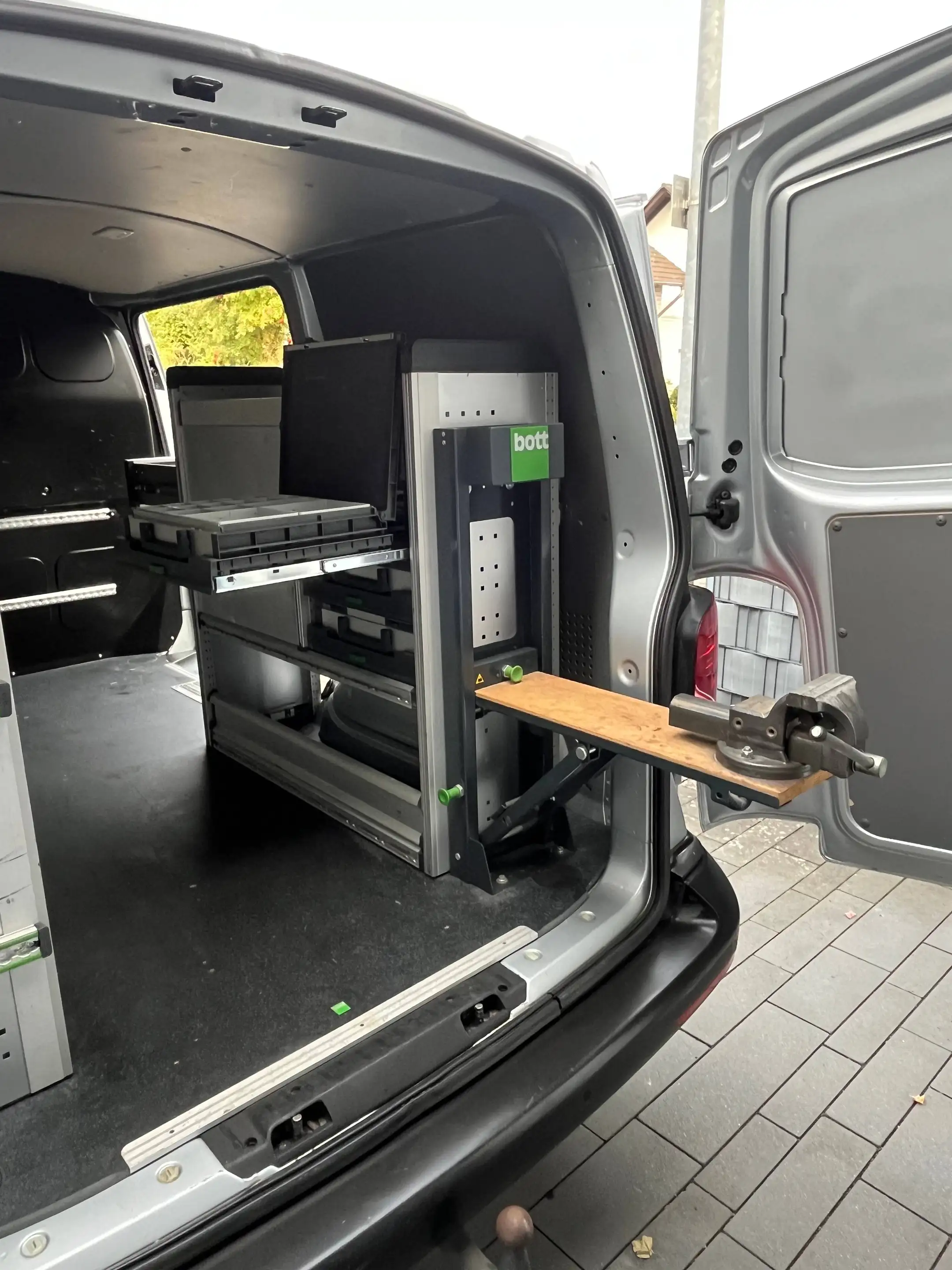 Volkswagen T6.1 Transporter 150Ps DSG Klima LED Navi SH VW-Scheckheft 113Tkm MwSt — photo 10