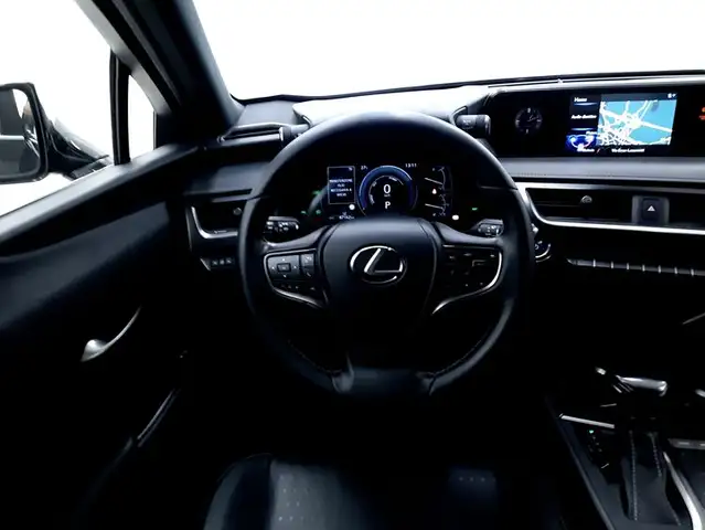 Lexus Ux view 11