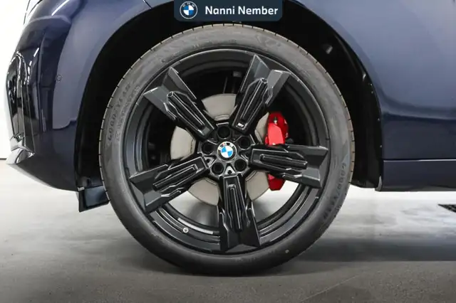 BMW X3 view 7