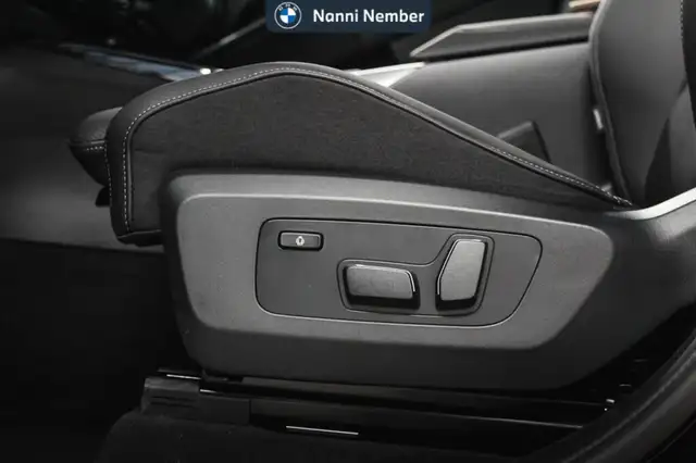 BMW X3 view 14