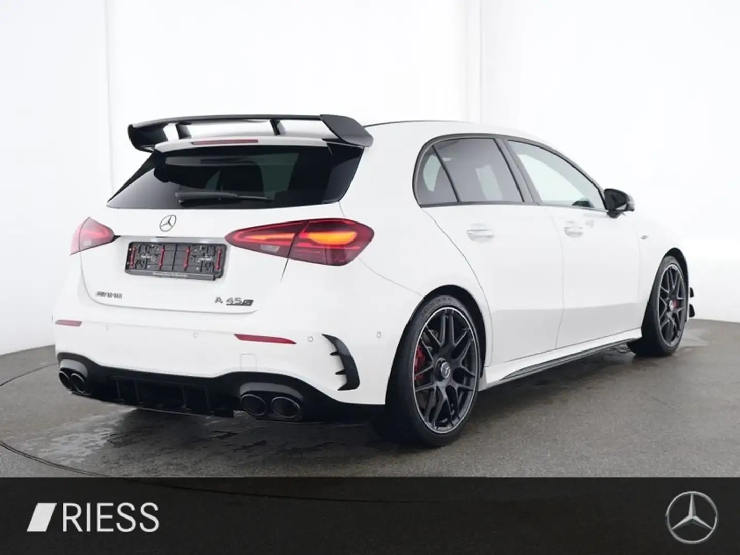 Mercedes-Benz A 45 AMG S 4MATIC+ Kompaktlimousine 360 AUT HUD Weiß - 2