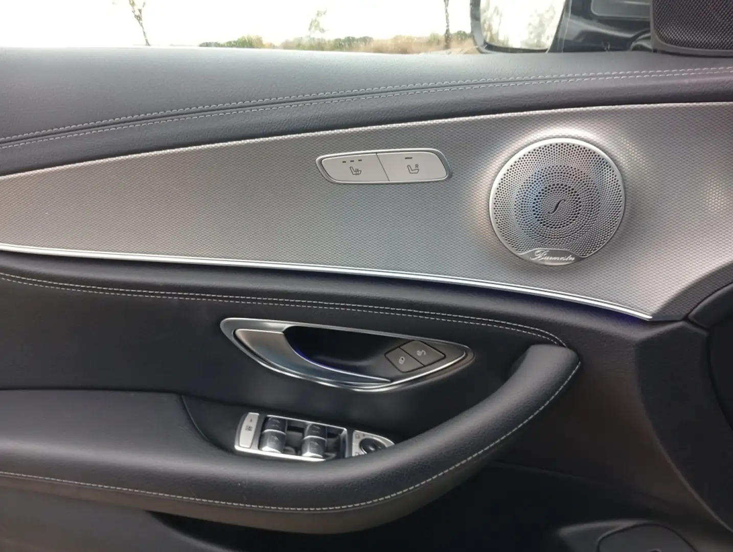 Mercedes-Benz E 220 Estate 220d 4Matic 9G-Tronic Gris - 2