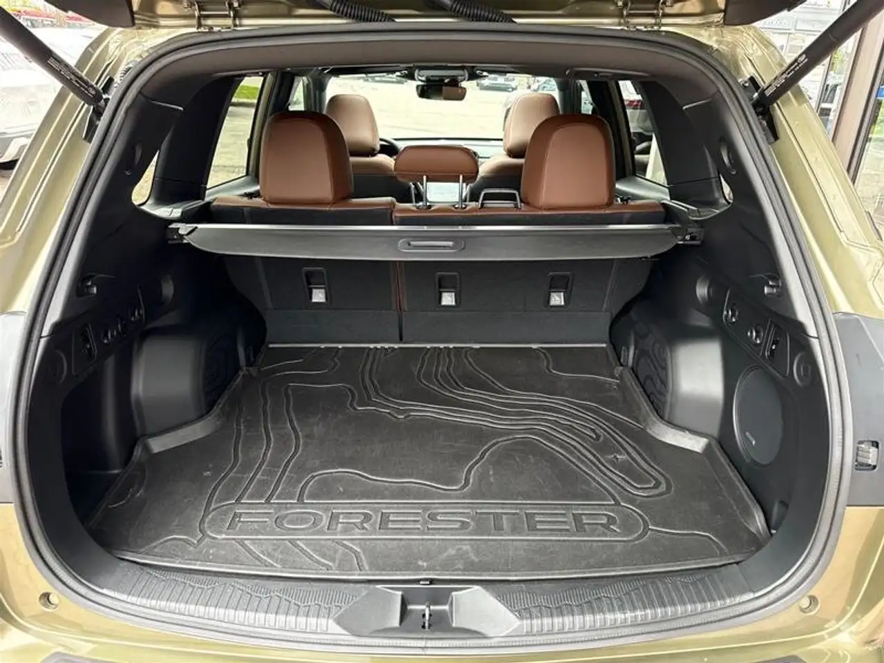 Subaru Forester снимка Subaru Forester