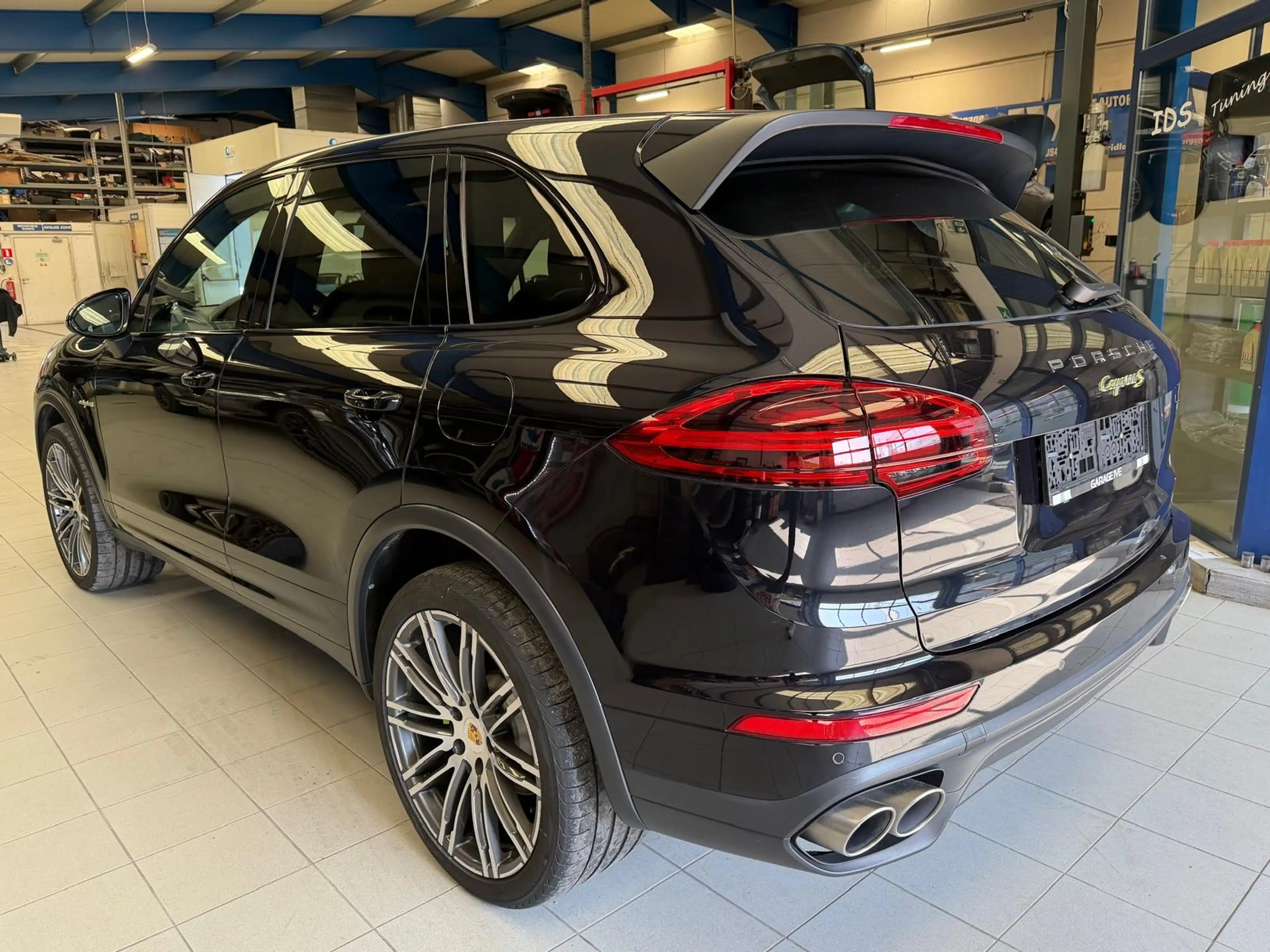 Porsche Cayenne Cayenne 3.0i V6 PHEV S Tiptronic S (306 kW) **PANO DAK** — photo 5