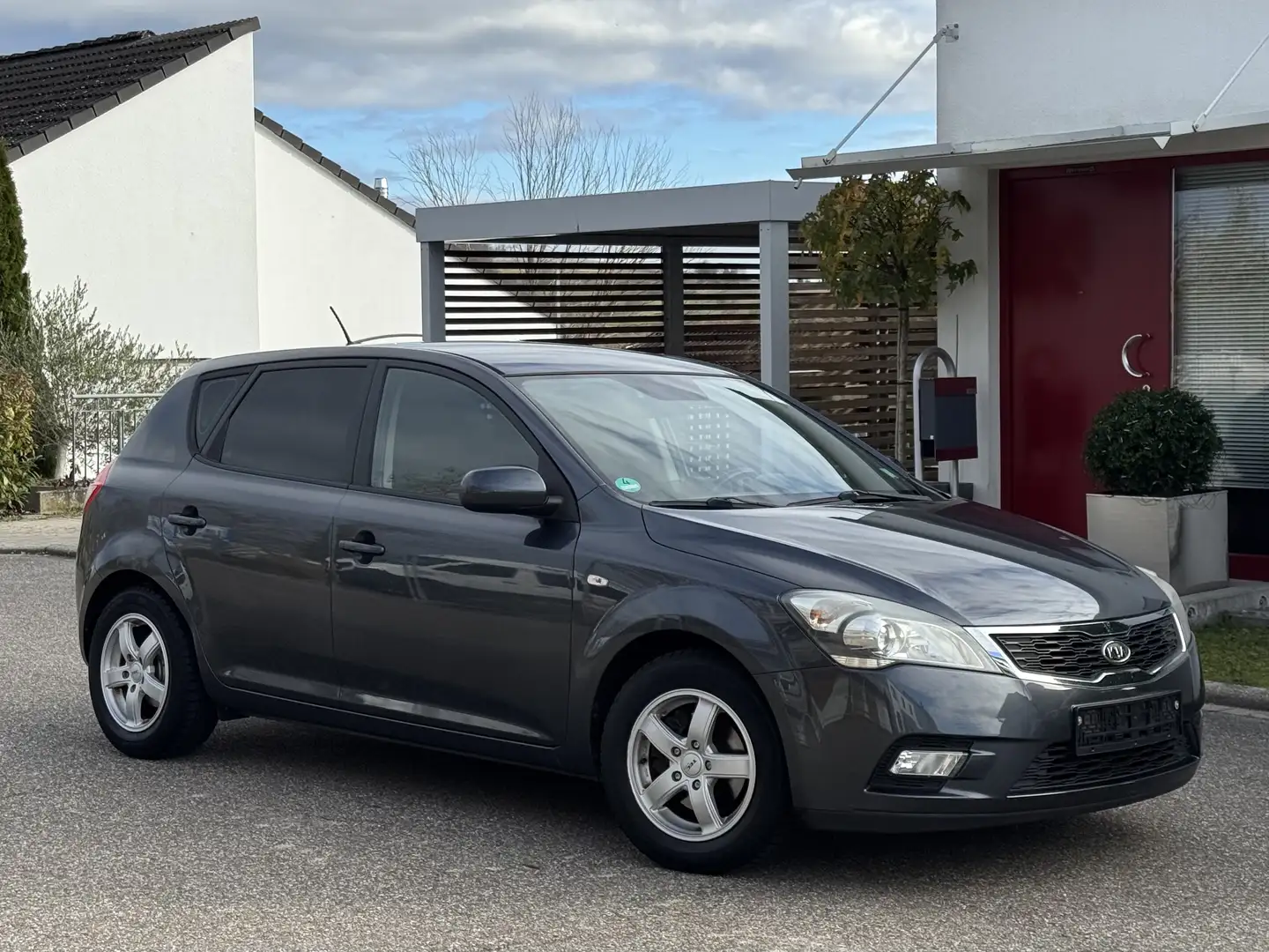 Kia Ceed / cee'd 1.4 Edition 7, TÜV & Service NEU! 1.Hand, Navi Grau - 1