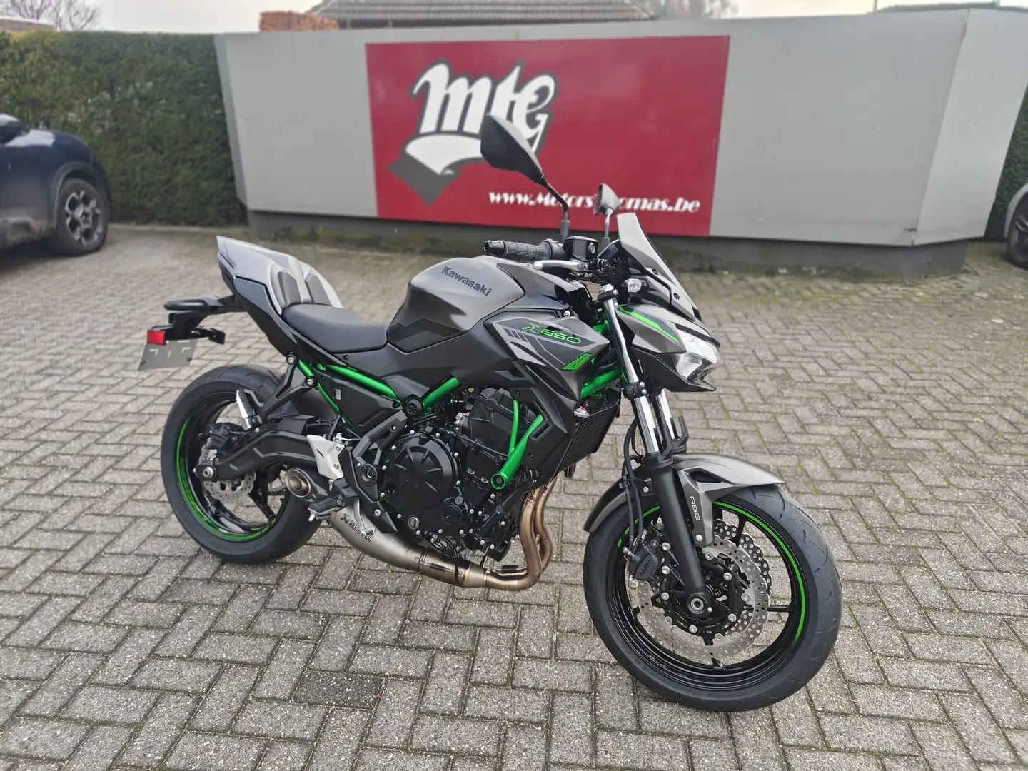 Kawasaki Z 650 Performance Grigio - 1