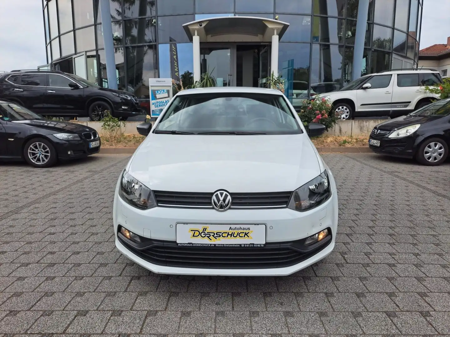 Volkswagen Polo V Trendline. Navi. Klima. PDC. Temp. Weiß - 2