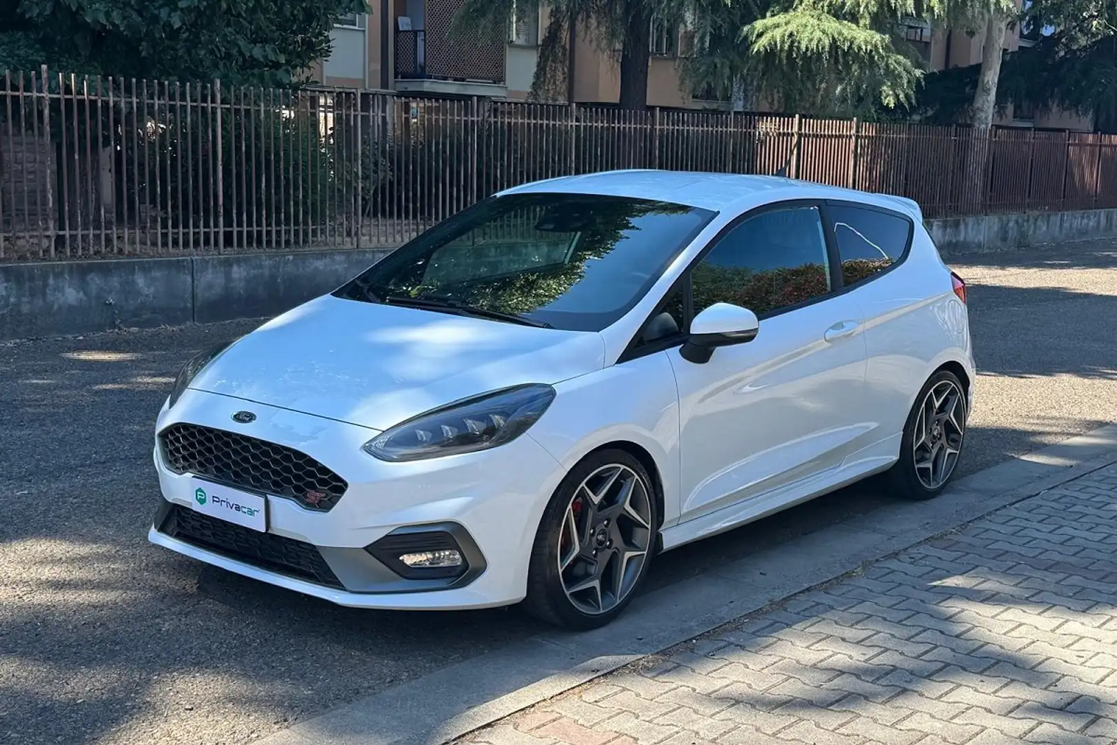 Ford Fiesta Fiesta 1.5 Ecoboost 200 CV 3 porte ST bijela - 1