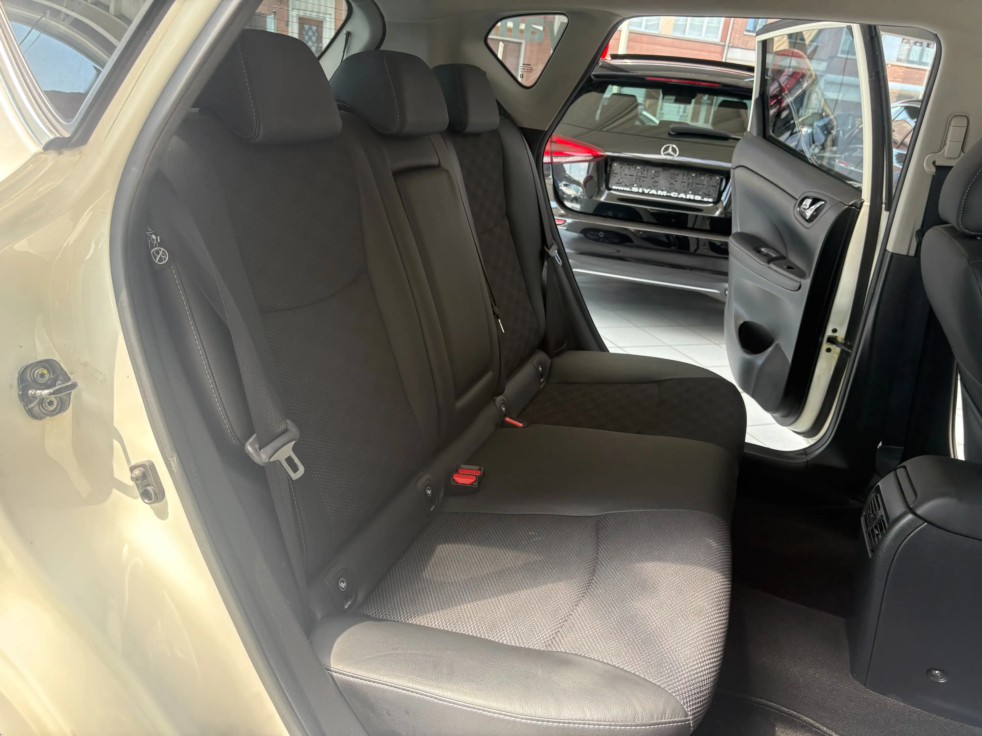 Nissan Pulsar Pulsar 1.2 DIG-T *CUIR * GPS * CAMERA * JANTES* — photo 9