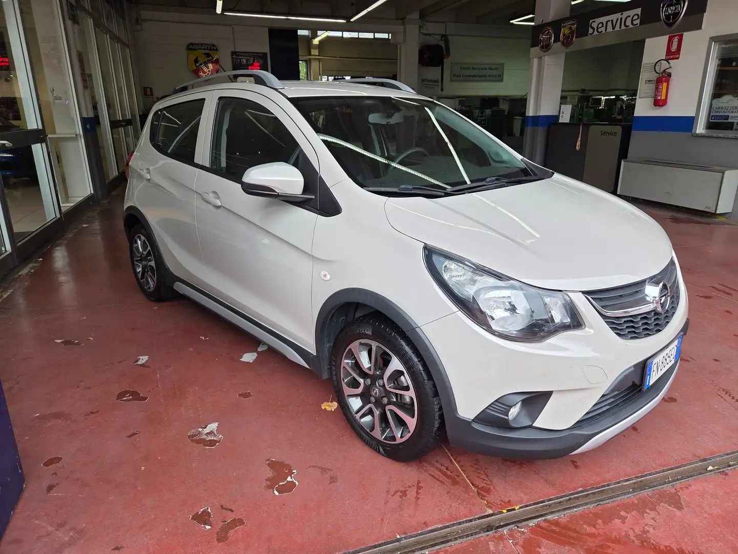 Opel Karl Karl 1.0 Rocks 75cv Beige - 2