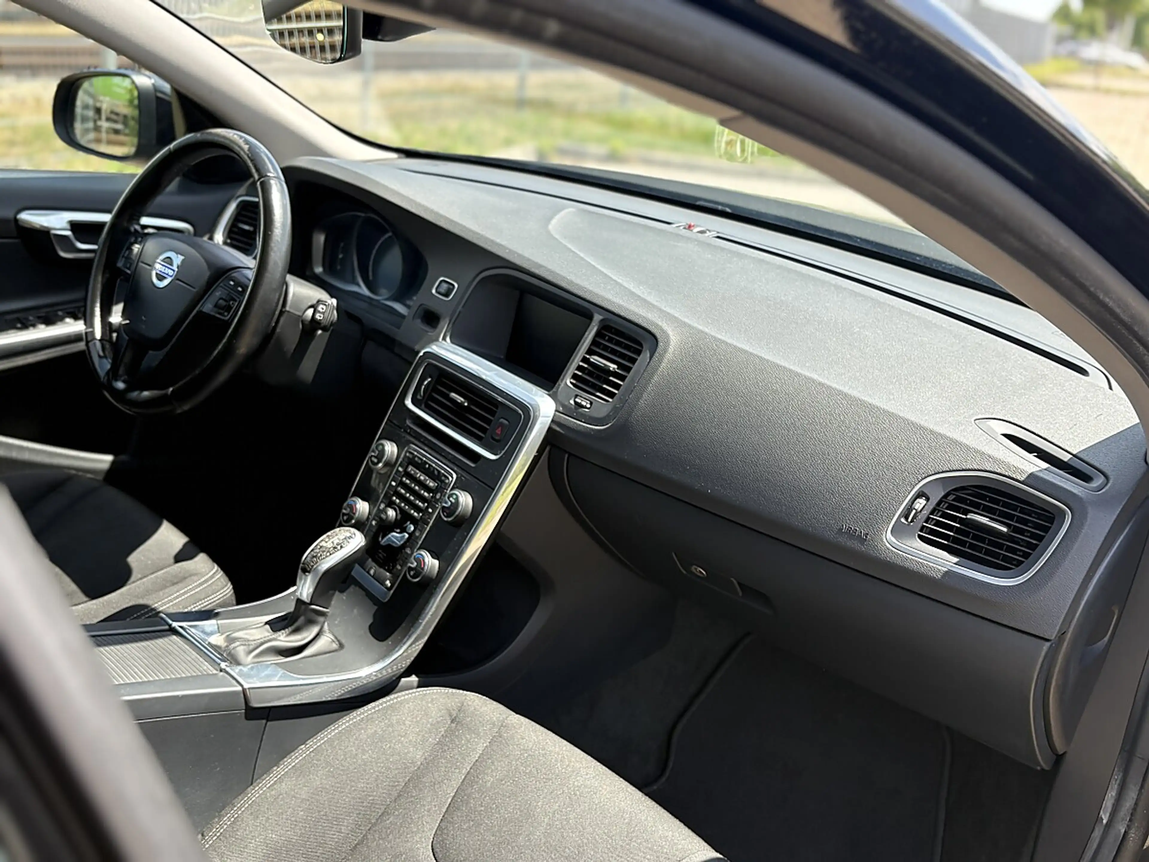 Volvo V60 D3 Kinetic Geartronic — photo 15