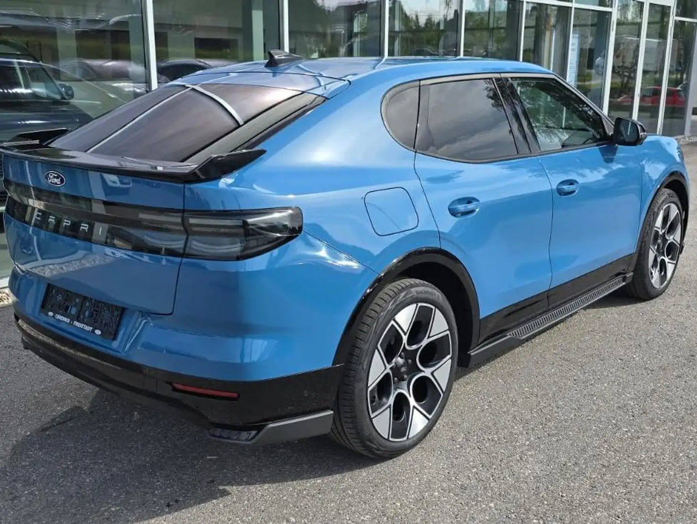 Ford Capri 250 kW Dual-Motor AWD Collection Blau - 2