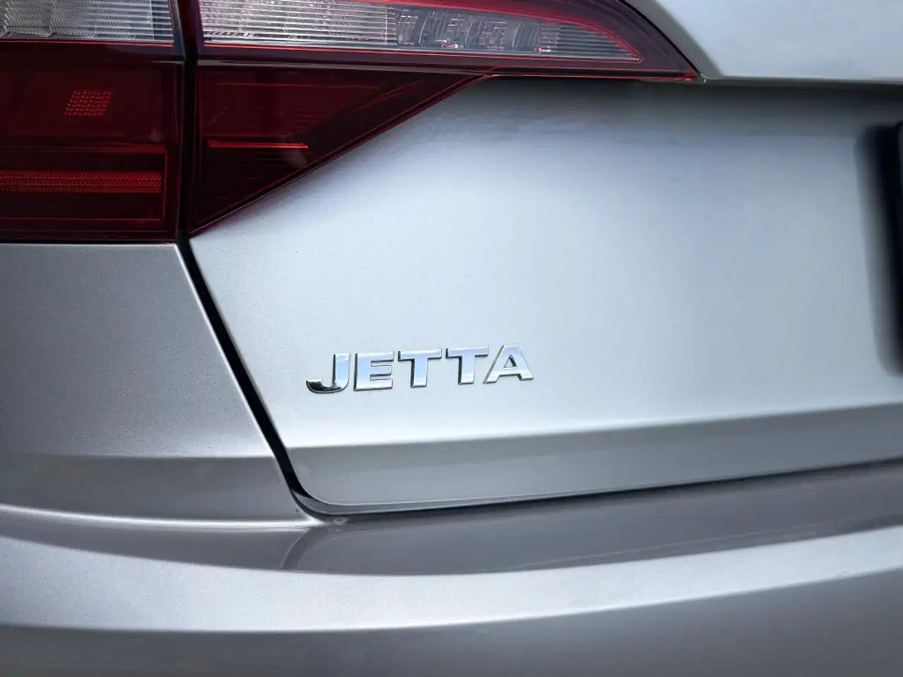 Volkswagen Jetta снимка Volkswagen Jetta