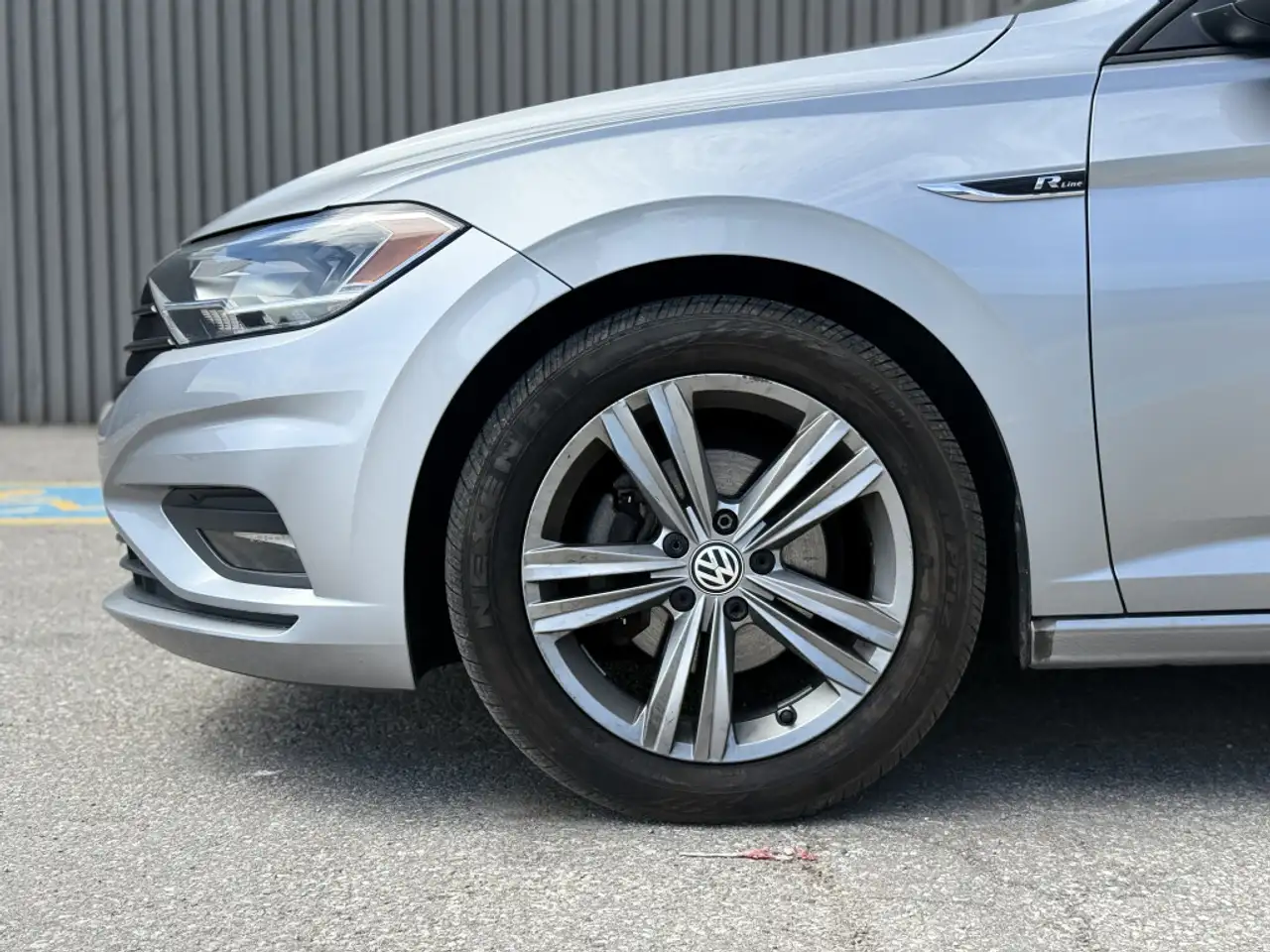 Volkswagen Jetta снимка Volkswagen Jetta