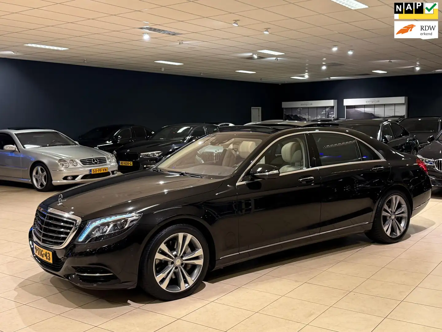 Mercedes-Benz S 350 S350 d 4M BlueTEC Lang|3D-Burm|Pano|BTW|Chauffeur- Zwart - 1