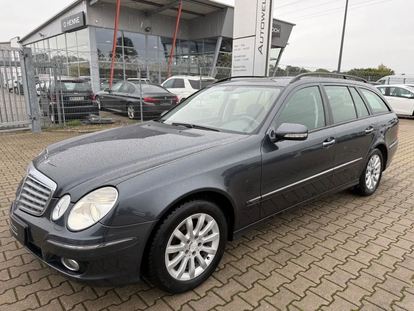 Mercedes-Benz E 200 E -Klasse T-Modell E 200 T Kompressor Grau - 2