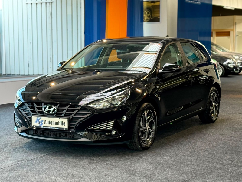 Hyundai i30 Select Mild-Hybrid *KAM*SZH*TEMPO*CARPLAY* — photo 3