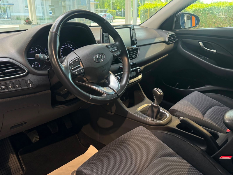 Hyundai i30 Select Mild-Hybrid *KAM*SZH*TEMPO*CARPLAY* — photo 14