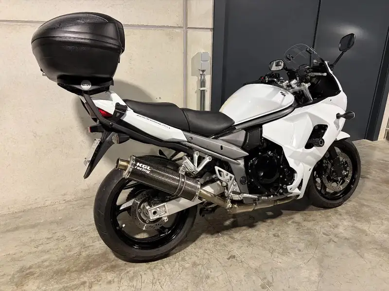 Suzuki GSX 1250 - foto 3