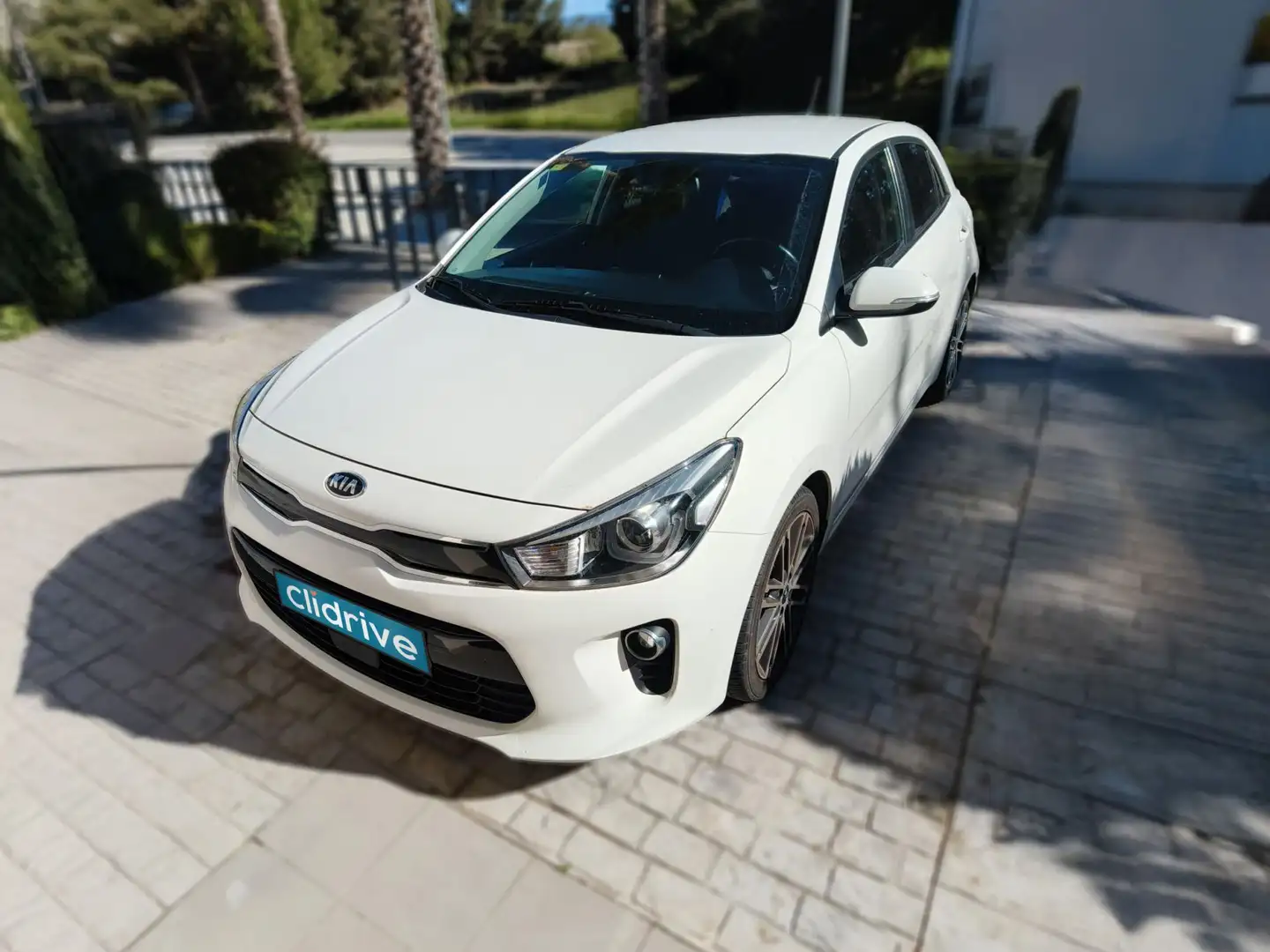 Kia Rio 1.2 CVVT Tech Blanco - 2