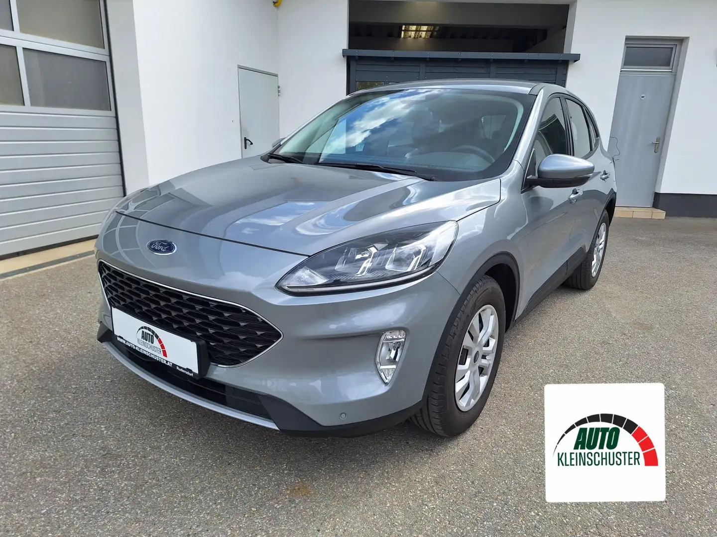 Ford Kuga 1,5 EcoBlue Cool Gris - 1
