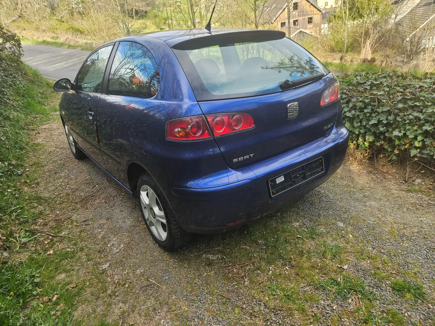 SEAT Ibiza Ibiza 1.4 16V Fresh Blau - 1