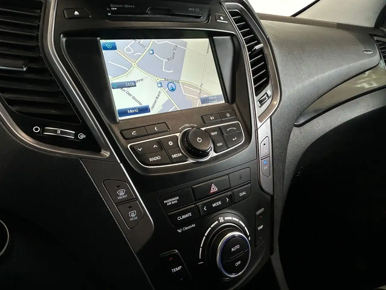 Hyundai Santa Fe 2.2 CRDi Premium 4WD | 197 ch | BVA | Cuir | Sièges électriques chauffants | Attelage | Feux LED