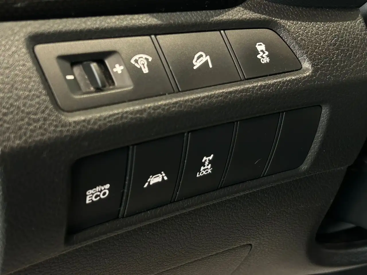 Hyundai Santa Fe 2.2 CRDi Premium 4WD | 197 ch | BVA | Cuir | Sièges électriques chauffants | Attelage | Feux LED