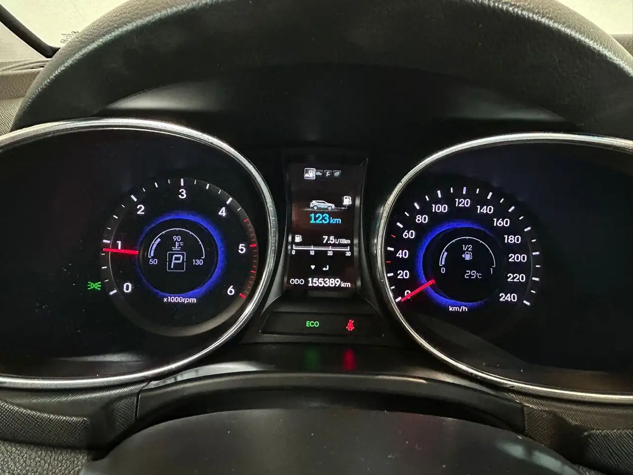 Hyundai Santa Fe 2.2 CRDi Premium 4WD | 197 ch | BVA | Cuir | Sièges électriques chauffants | Attelage | Feux LED