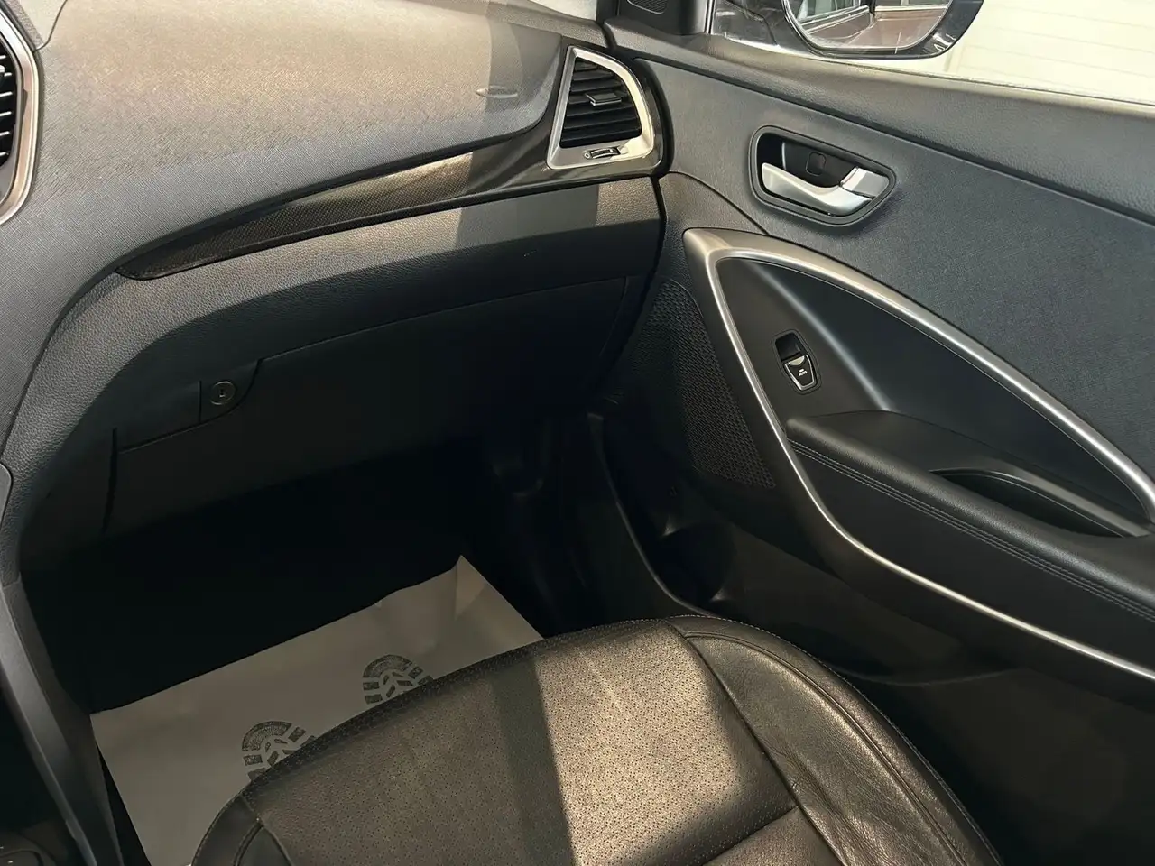 Hyundai Santa Fe 2.2 CRDi Premium 4WD | 197 ch | BVA | Cuir | Sièges électriques chauffants | Attelage | Feux LED
