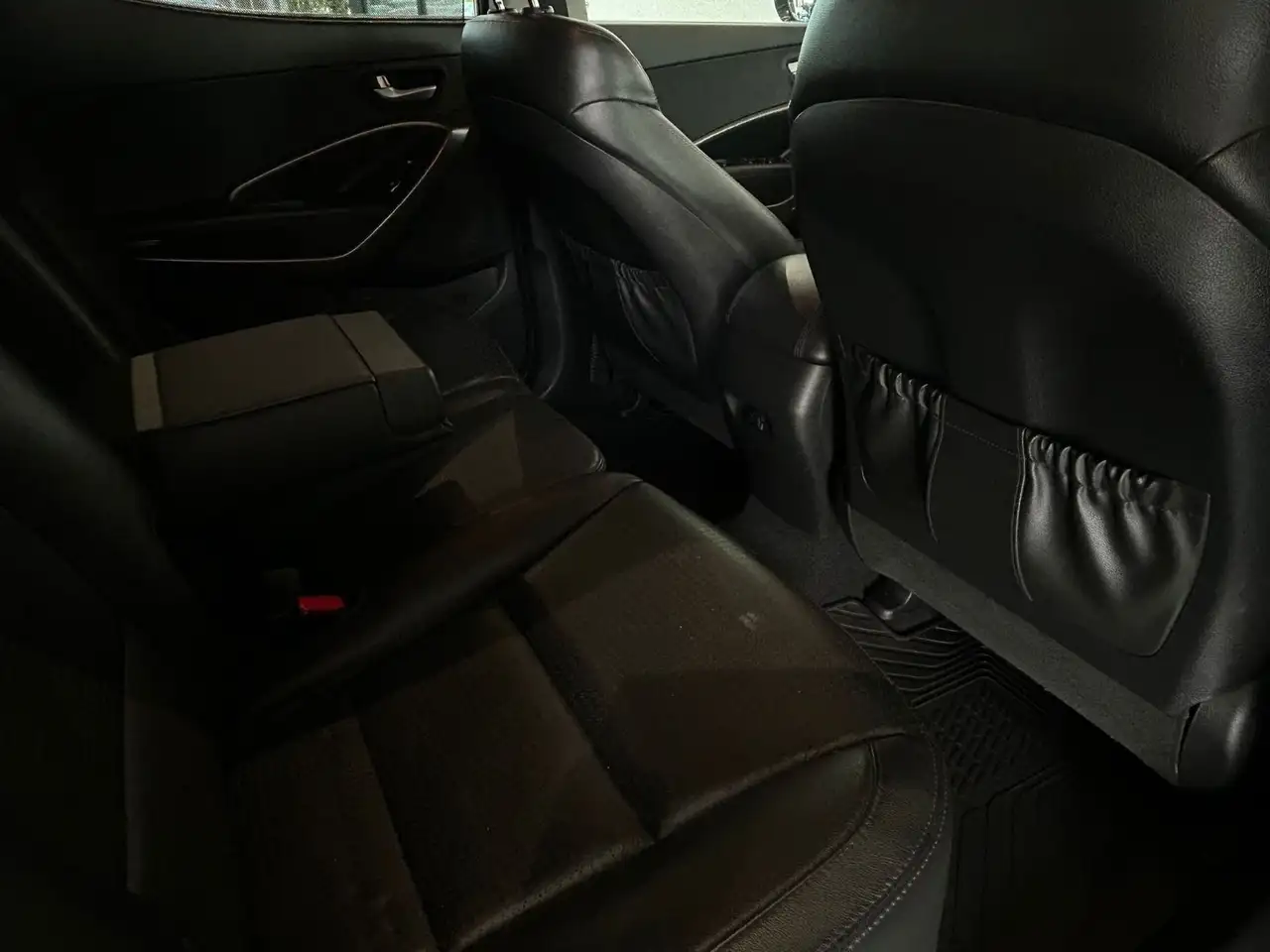 Hyundai Santa Fe 2.2 CRDi Premium 4WD | 197 ch | BVA | Cuir | Sièges électriques chauffants | Attelage | Feux LED