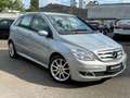 Mercedes-Benz B 200 Automatik*Klima*Szhz*Tempomat*PDC Zilver - thumbnail 1
