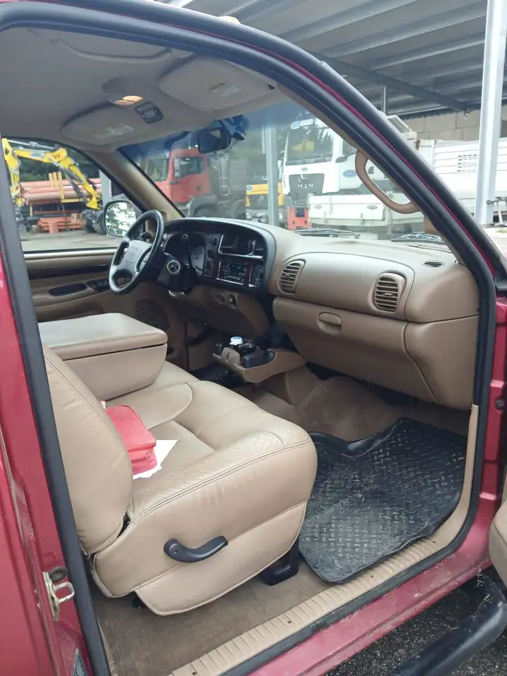 Dodge RAM 2500 V10, foto 5