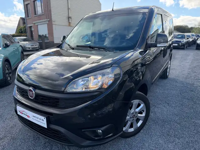 Fiat Doblo Doblo 1.4i Lounge navi 12 Maanden waarborg
