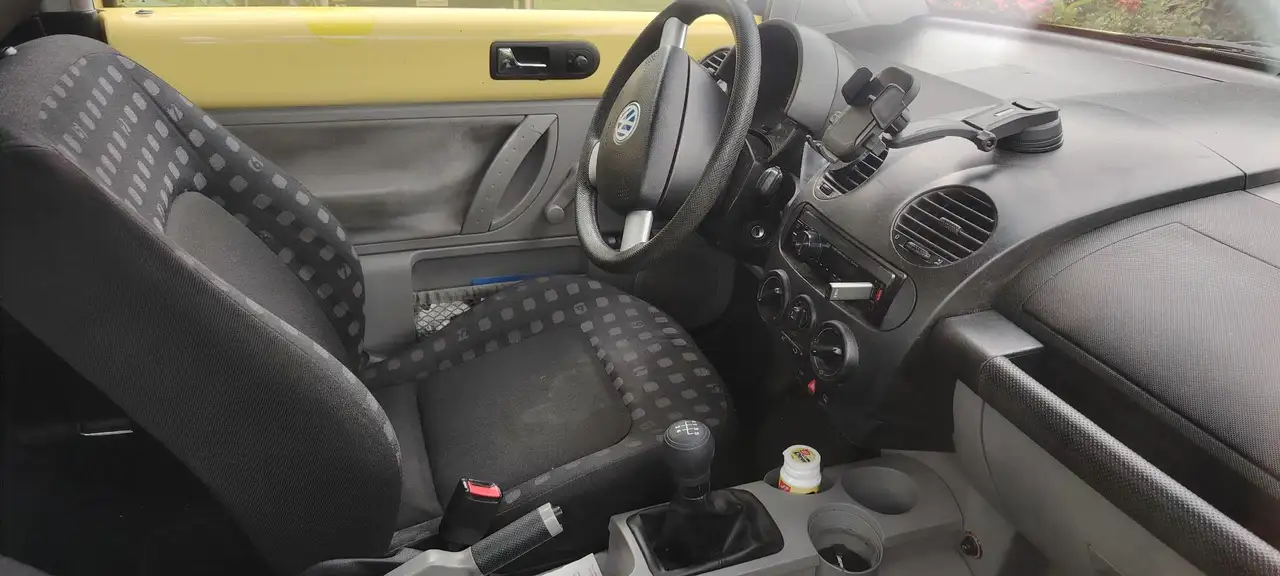 Volkswagen New Beetle 1.6, foto 6