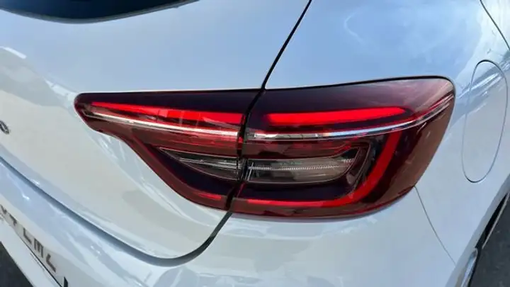 Renault Clio 2021, foto 15